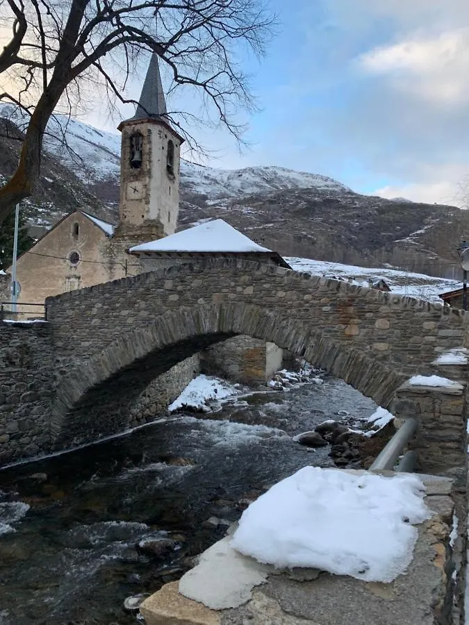 Casa Ton, Junto A Baqueira Y Aigueestortes Sorpe Spain